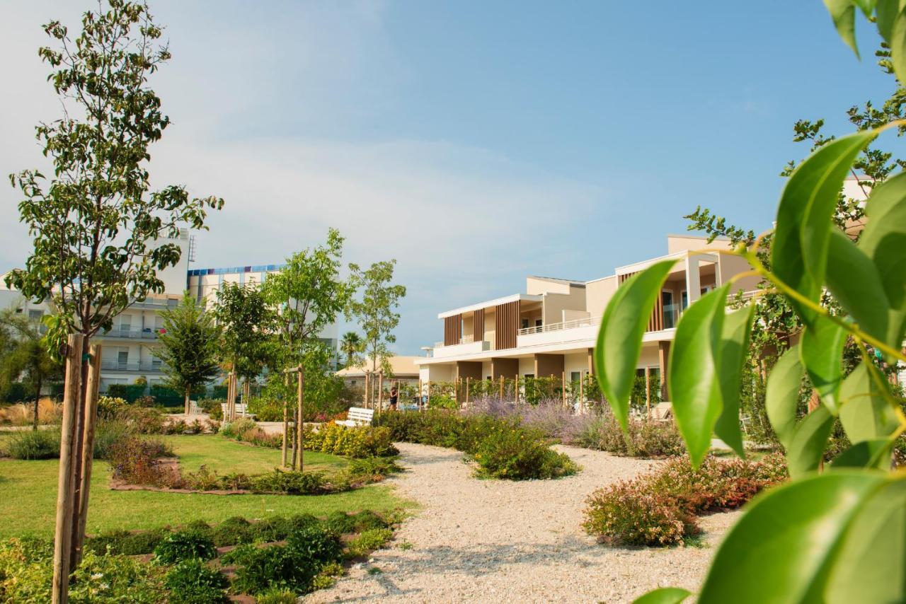 Seapark Spa Resort Giulianova Exteriör bild