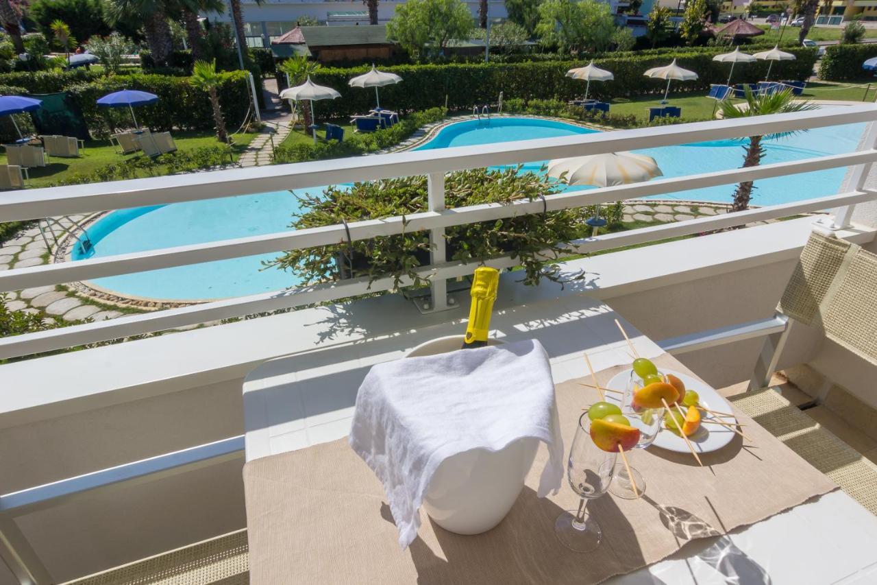 Seapark Spa Resort Giulianova Exteriör bild